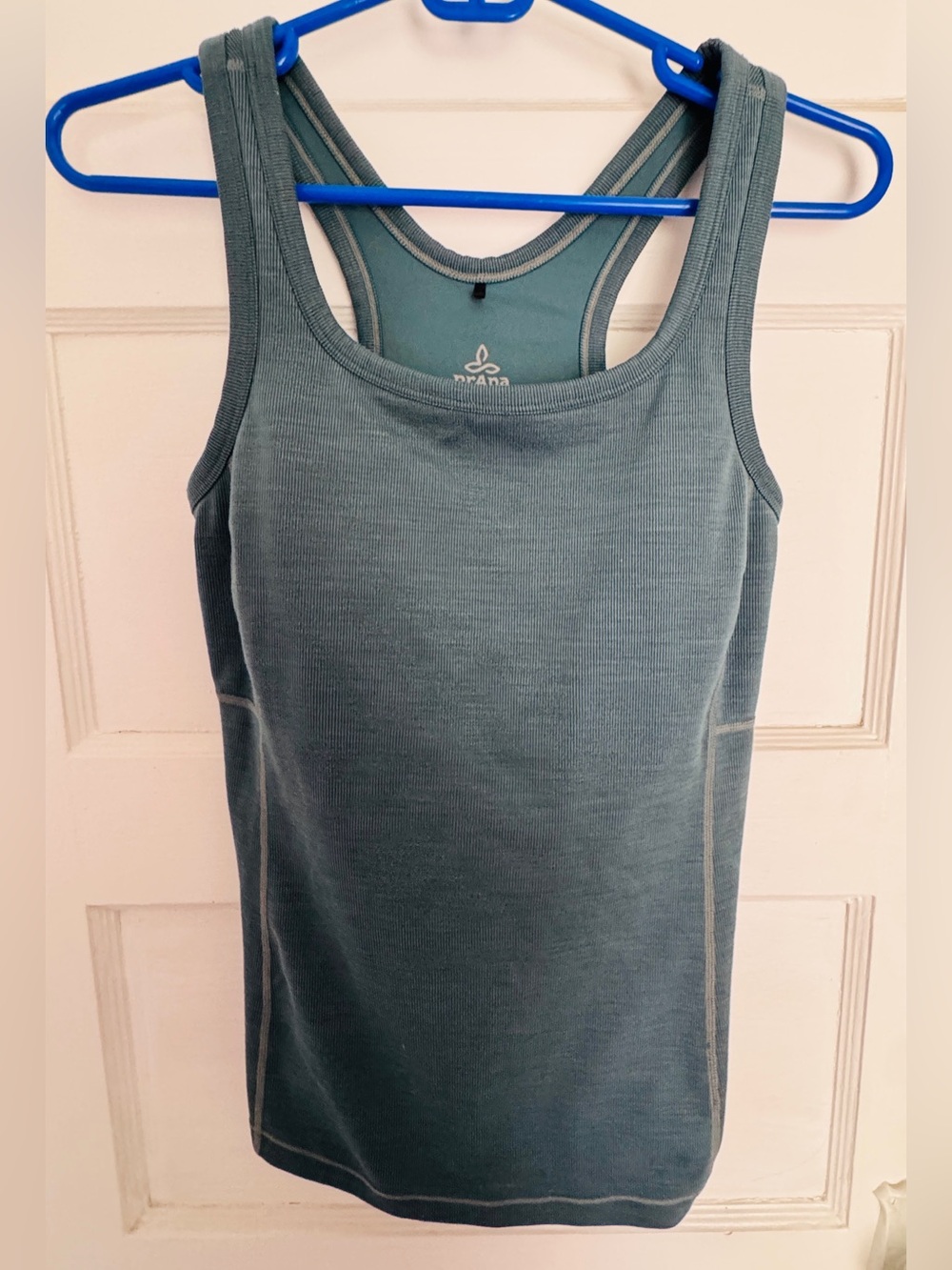 prAna Women’s Ribbed Shelf Bra Racerback Tank Top Teal Sz- Small